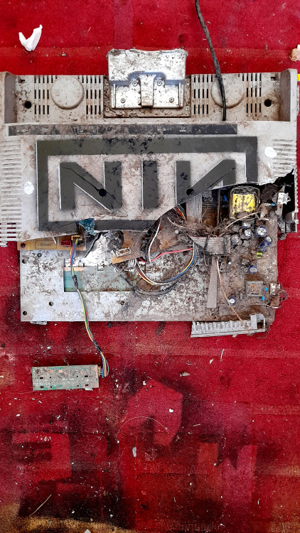 ‘THE DOWNWARD SPIRAL’ - NINE INCH NAILSFOUND OBJECTS: IDEAS DEVELOPMENTTRACK 7: THE BECO