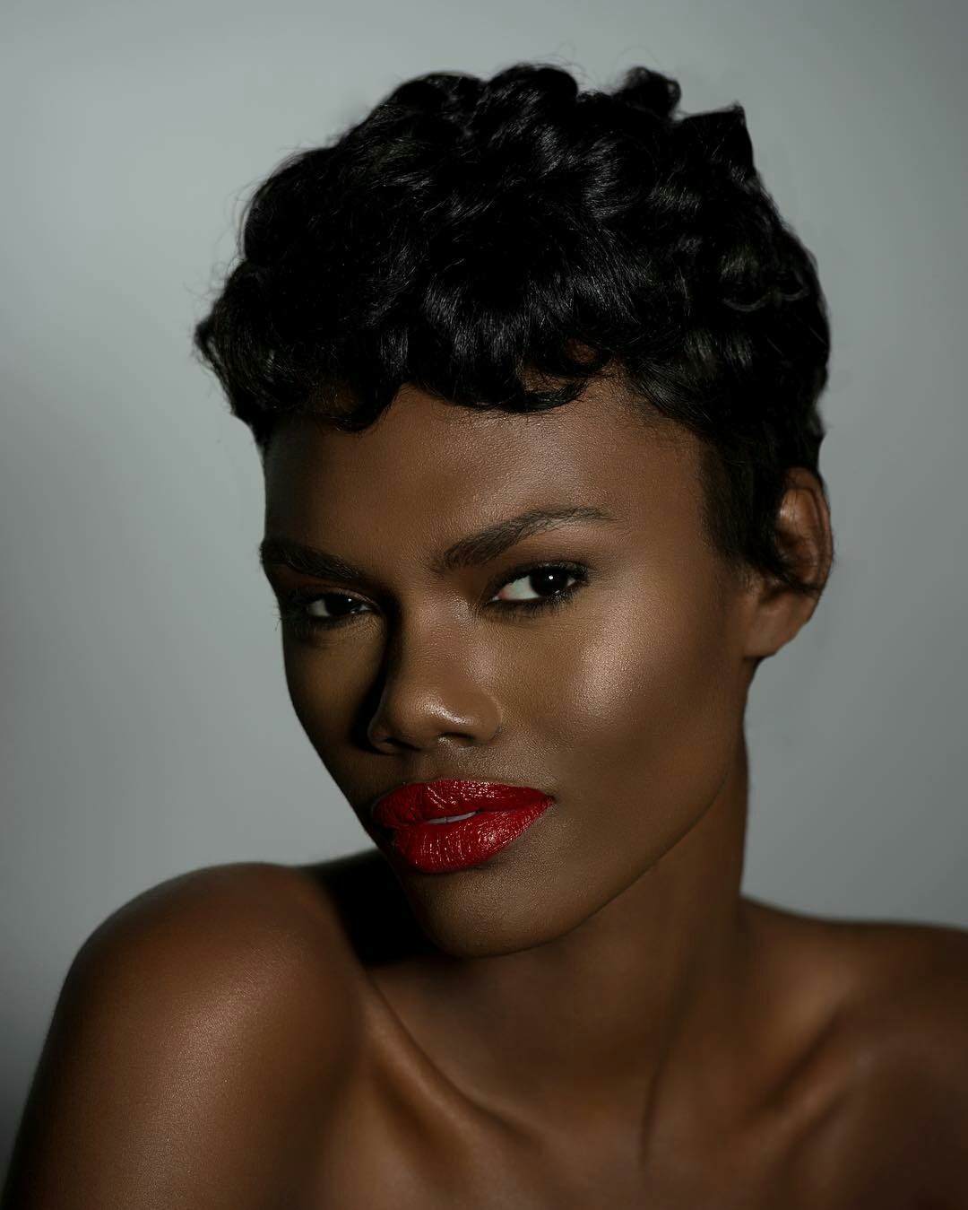 blackgrlsaremagic:  @modellondonknight