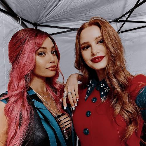 Madelaine Petsch and Vanessa Morgan are finally reunited after 6 months. They are back on set to pla