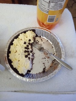 earthyjim:bigbellyct:Celebrated Pi day. Bloated and beached on the bed. Time for