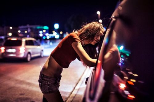 myprostitutes:Natalie, Dublin street hooker.