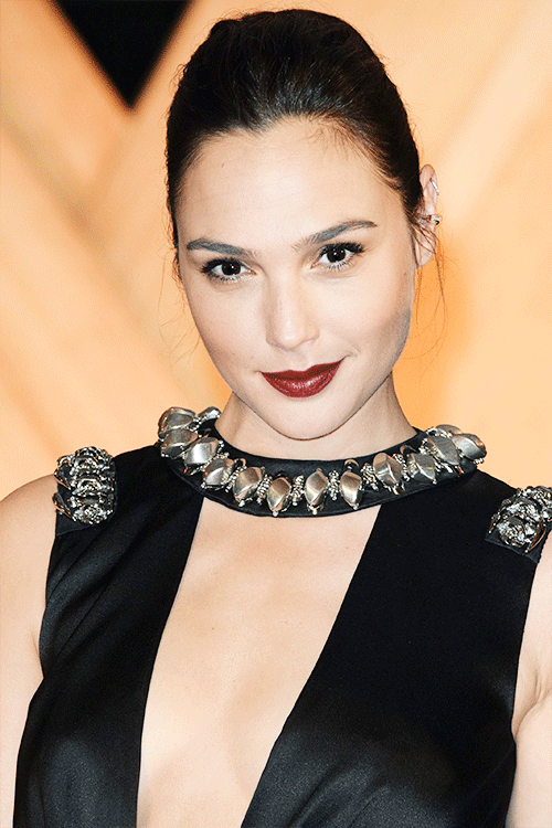 dailywomen:‘Wonder Woman’ Premiere in Mexico City june 2017