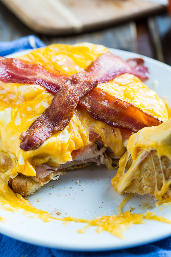 bobbycaputo:    Kentucky Hot Brown  