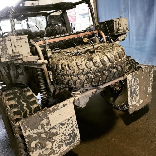 #muddymondayGreat day it out with @jeepdaddyinc @punisherjkcanada @kniblesnbits @owenage69$33 at