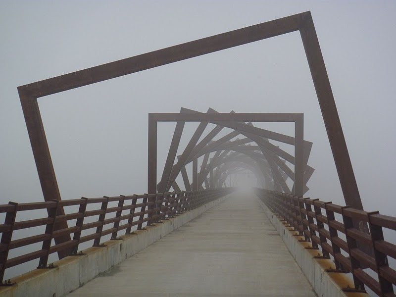 ombuarchitecture:Iowa High Trestle Bridge Spanning between the two rural communities