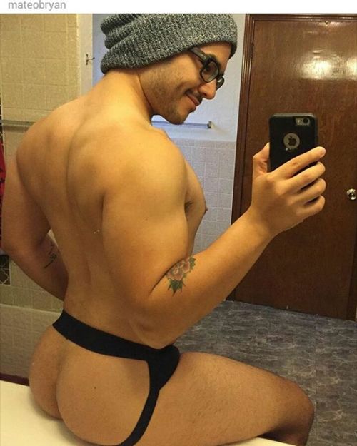 Men In Jockstraps porn pictures