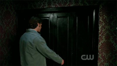 youaresuchbeautifulcreatures:  ask—teamfreewill:  Guess what month it is  