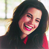 fairestregal:  ouat + i/i’ll miss your face 