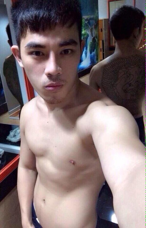 zlam333:  Hot  guy