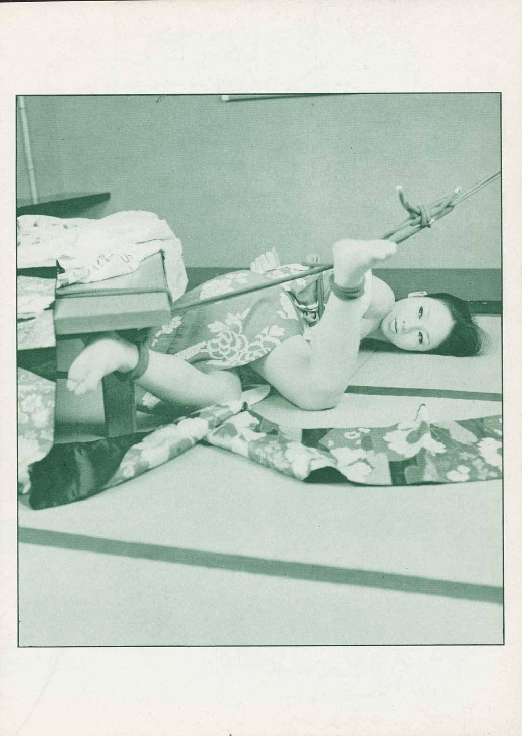 sowhatifiliveinjapan: 緊縛フォト選集 - 薔薇聖女 (1971)