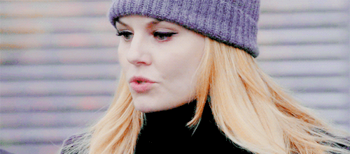 emmasbutt:# actual angel emma swan: 40/?