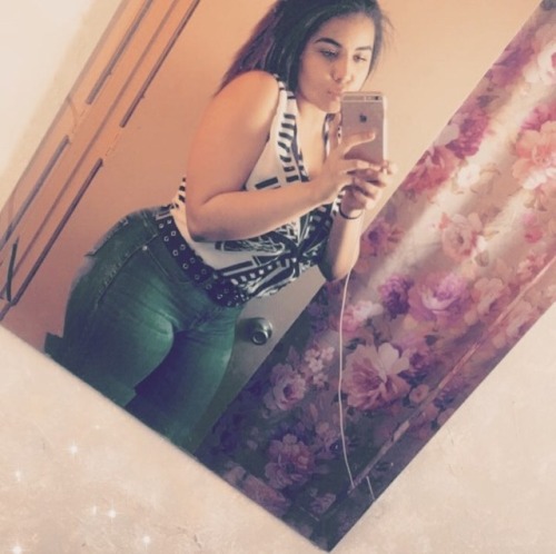 hellgangvixens:Periscope freak _Linnnaa aka Klinnnaa