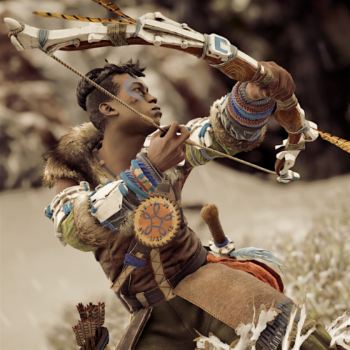 shimmering-horizons:h0riz0nstuff:More picts from that fight.Mother and son, Aloy and that random Nora which had this awe