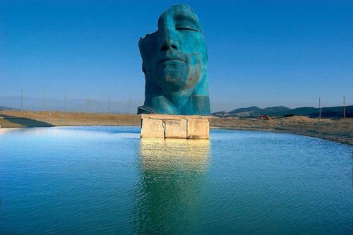 raveneuse:Il Teatro del Silenzio in Tuscany, Italy. 