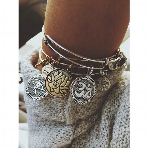 Find yourself ♛