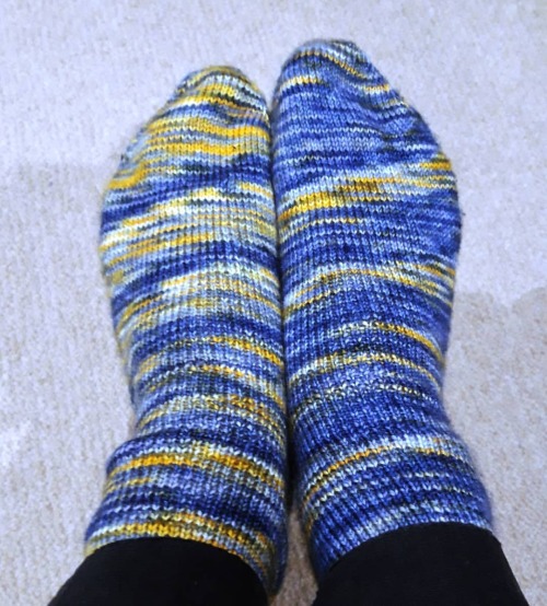 I never posted my finished Lochbroom socks, did I? . I really love the colour inversion on these. I 