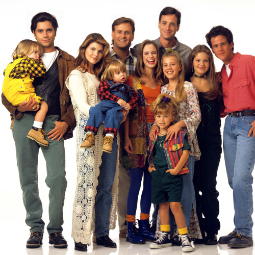 lienfeed:  Have Mercy - Full House Is Coming Back With A 13 Episode Run On Netflix Read More