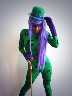 Ohmygil:  Charalanahzard:  Sorry For The Riddler Spam! For Those Asking - The Gloves,