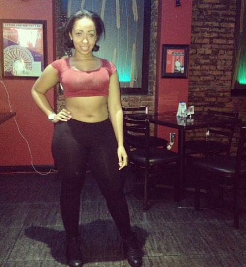 redkushkissess:  Her body is everything but her face is 🙅