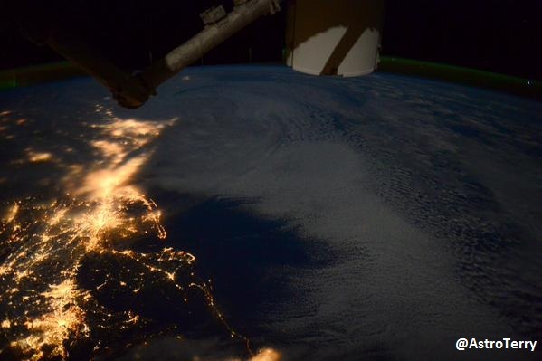 nbcnightlynews:  Blizzard of 2015 as seen from the International Space Station http://nbcnews.to/1ywFTHcPhoto: