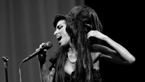 amywinehousequeen:amy winehouse (2002-2011)