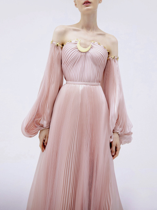 chandelyer:Sara Mrad “Universal Goddesses” spring 2022 couture
