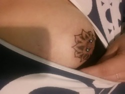 you-were-a-wild-one:  Peekahbooo. My nipple tattoo. ♡ 