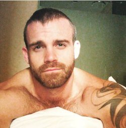 mydaddyishairy:  My Daddy is Hairy - over 37,000 followers: Archive 