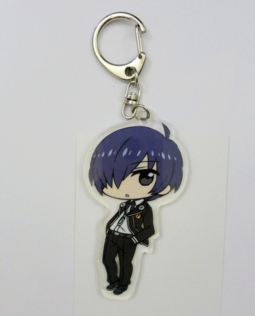 Selling the Persona 20th anniversary festival acrylic keyholders of all of the protagonists (save fo