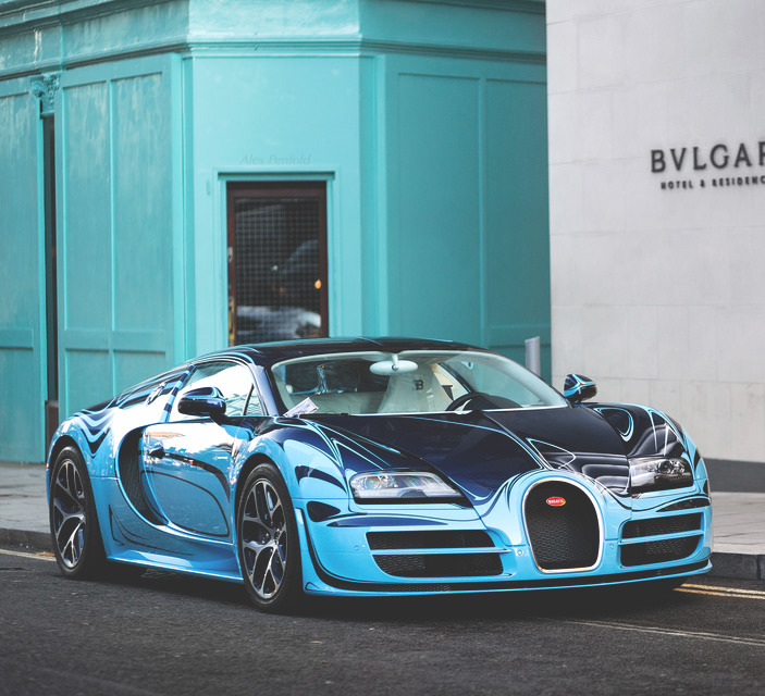 linxspiration:  Blue bug by Alex Penfold 