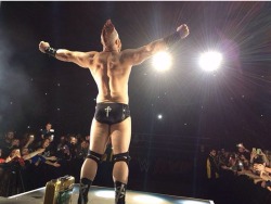 omgsheamus:  🍑🍑👀