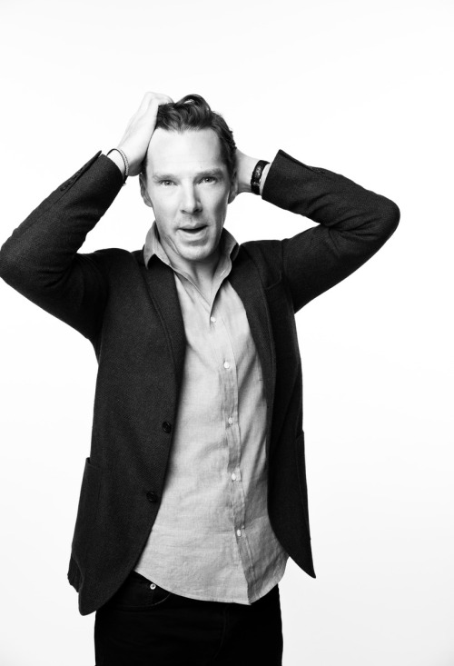221bcumberb:Outtakes from Toronto international film festival 2014Source: www.celeber.ru/brow