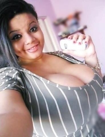 thickbeyondbelief:  The Brazilian big boob diva Lucy