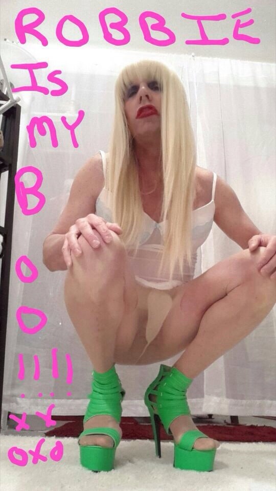robbiedelgado:  I love my Sharon ,when she puts her heels on,every body get hot &amp;