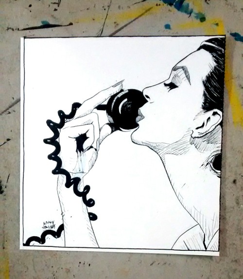 THIS IS NOT inkTOBER, DOVIMA !! ! hangingonthenastytelephone.tumblr.comwww.instagram.com/nasty_frank