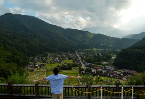 mattie2710: HINAMIZAWA BITCHEZ! Pictures from my incredible trip to Shirakawa go, Japan this summer,