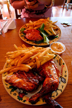 love-food:  Nandos by Lewi Hirvela on Flickr. 