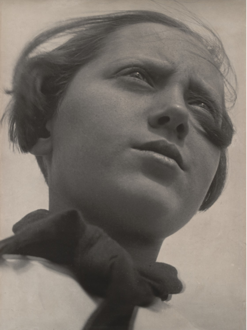 thephotoregistry:  Pioneer girl, 1930Aleksandr Rodchenko