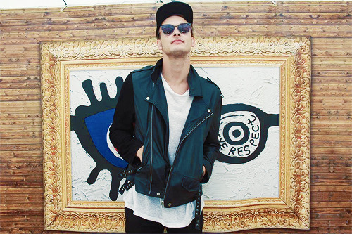 sexoduzx: George Daniel // IOW