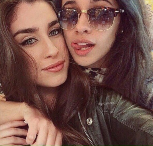 kaitlynliaofan1:  stuckinapatriarchalbullshitland:  Camren Manips III 🌛🌞🌹  Awwww look at my girls they look so fucking cute together 😍😍😍😍😍😍😆😆😆😆😆😆😆😆