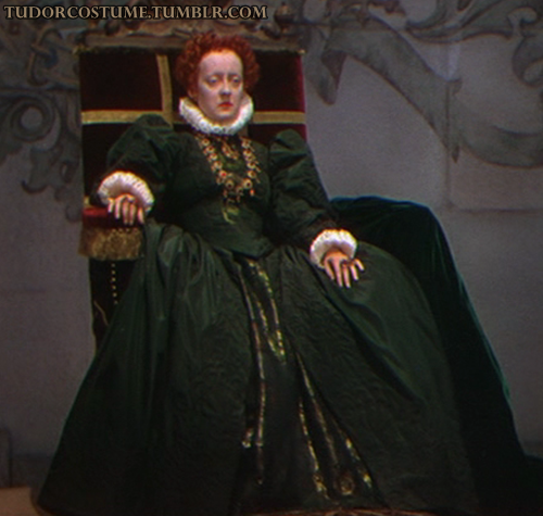 Elizabeth I’s Green Gown (The Private Lives of Elizabeth and Essex, 1939)