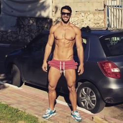 stratisxx:Sexiness on the Greek islands
