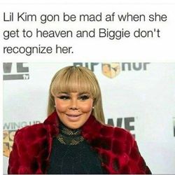 My mama caught that surgery bug 😩 #lilkim #biggie