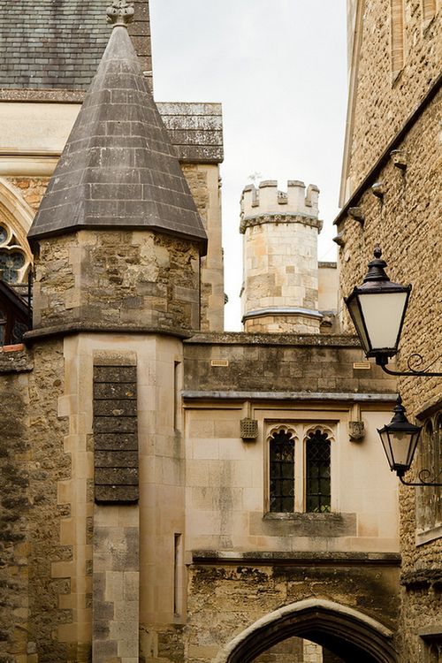 bonitavista:  Oxford, England photo via gina 