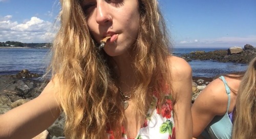 psychedelic-freak-out: Blunts in Maine w my twin sister for those who wanted to see her c: