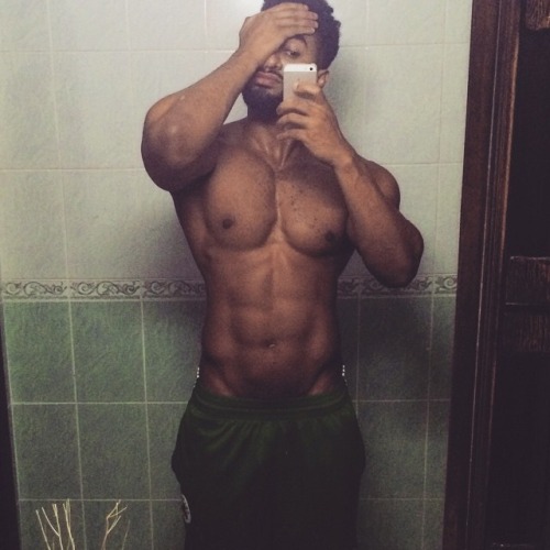 theattractiveboys:  Omarion Ryan 