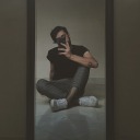ofmonstersandbamboo:  “Me siento putamente harto de este mundo, de esta humanidad. Me abruma tanta maldad y quiero dejar de existir en un mundo así. Ya no quiero, me rehuso a pertenecer a este mundo al que ni siquiera pertenecí.” — 