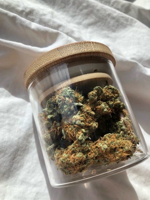 elighmadison:Penny from my friends @ MasterTokes 