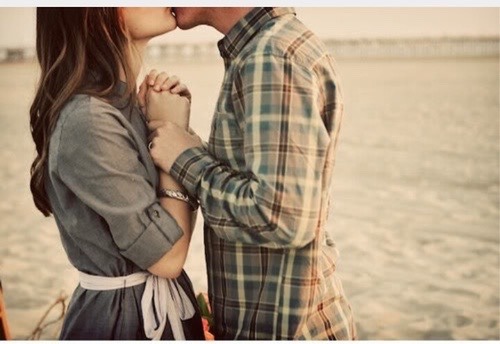 Boy And Girl Kissing Tumblr