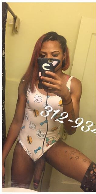TSheTummyStixs